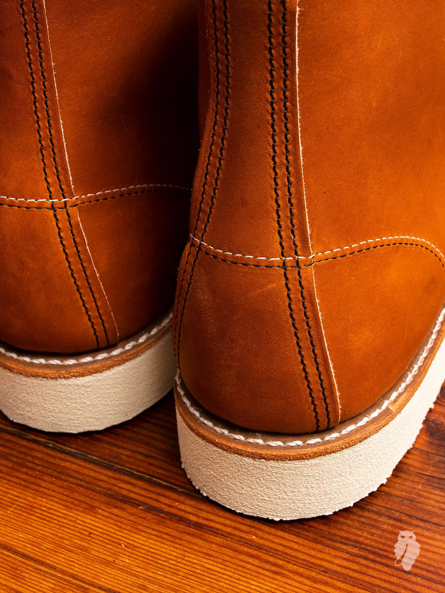 875 Classic Moc Boot in Oro Legacy