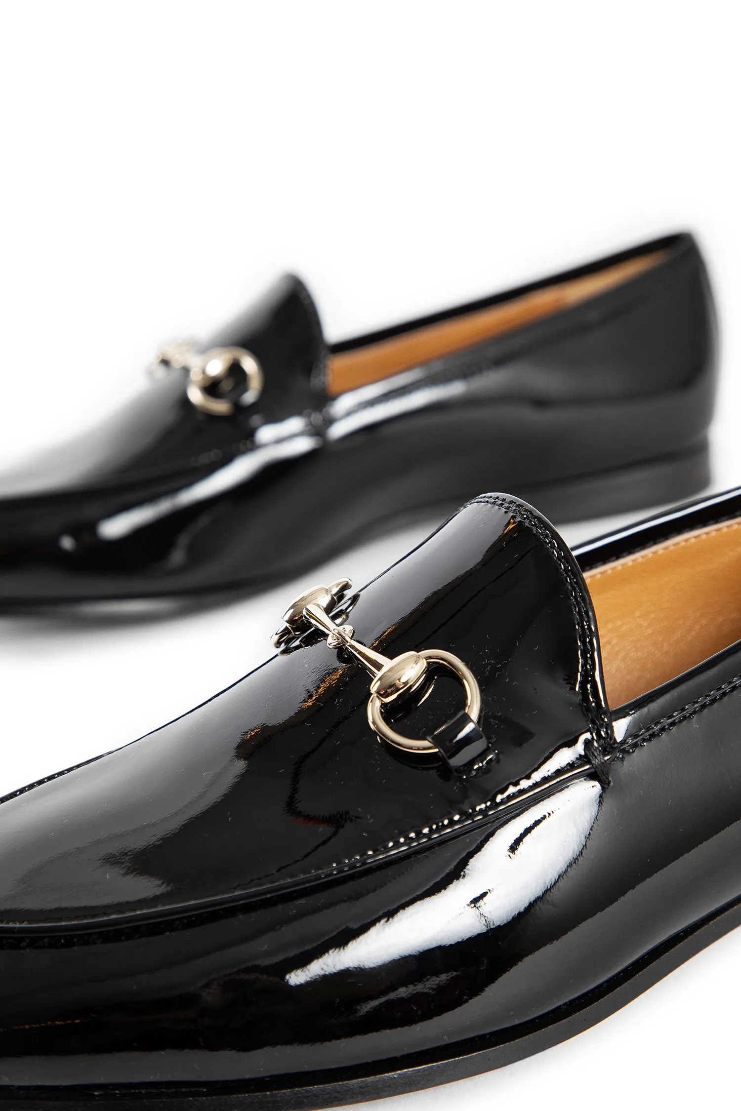 GUCCI WOMAN BLACK FLATS