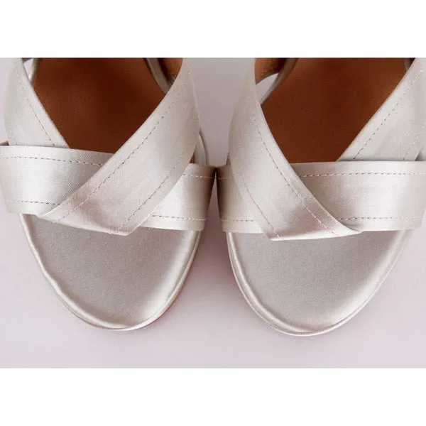 *LA LUNA- satin - champagne, 11/3cm Size UK 2