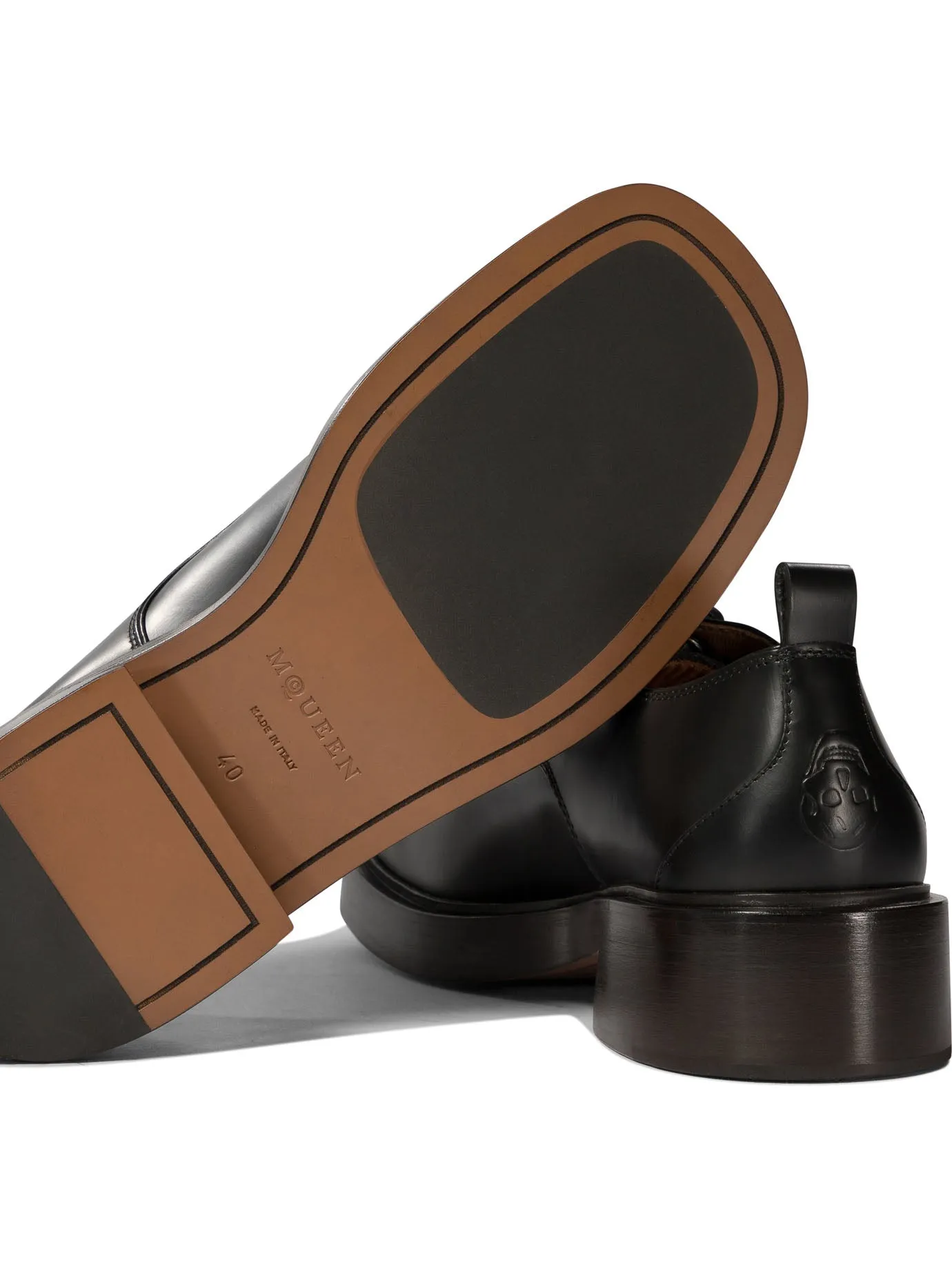 LACE-UP DERBY SHOES