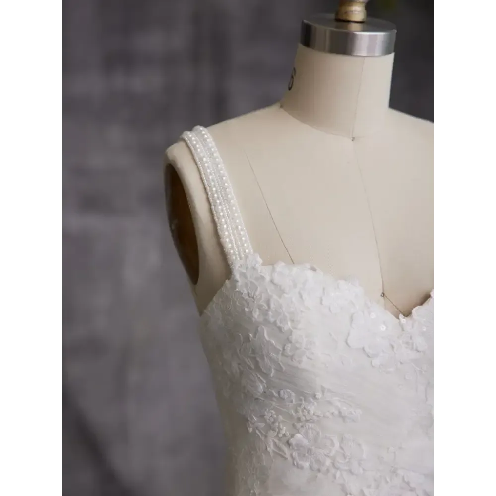 Maggie Sottero Elita Detachable Sleeve