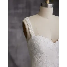 Maggie Sottero Elita Detachable Sleeve