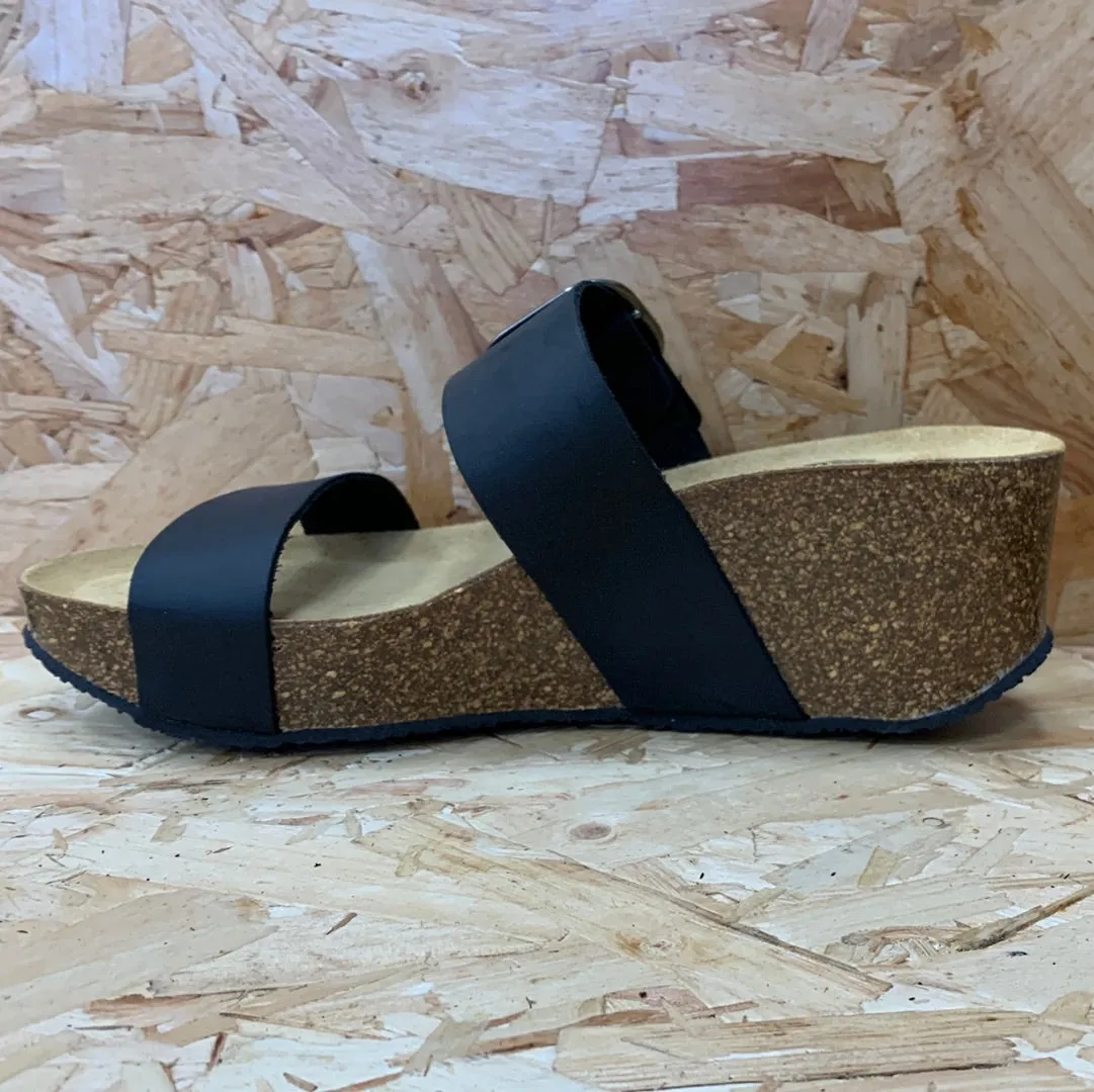 Plakton Womens Alicante Hi Apure Leather Sandal - Black